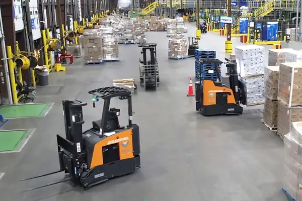 Walmart déploie des chariots autonomes pour automatiser ses entrepôts